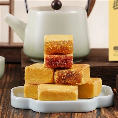 Tart trái cây nhiệt đới
